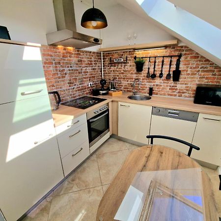 Studio Apartman Varadero Бьеловар Экстерьер фото